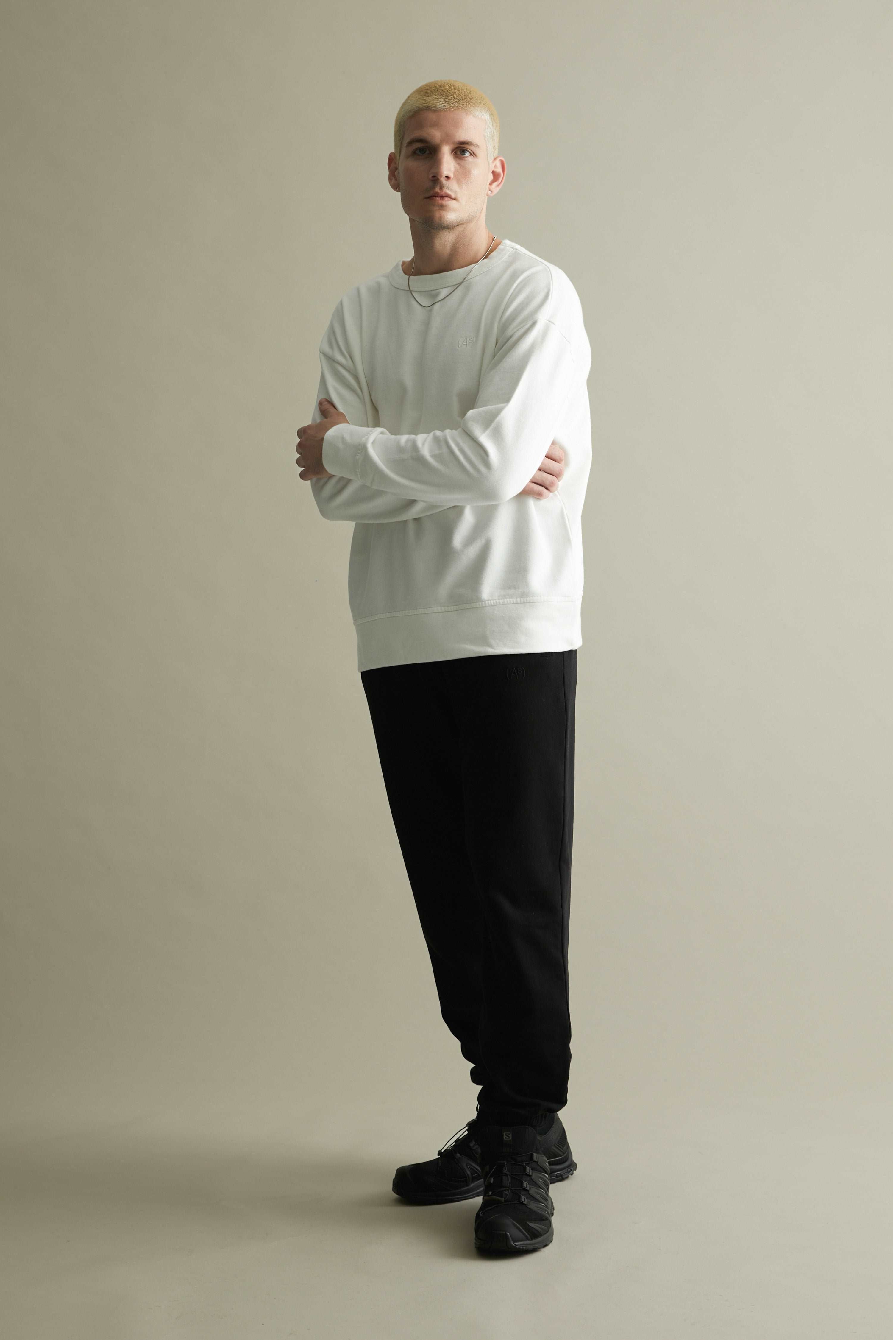 Sweatshirt / Unisex - AS Logo Embroidered