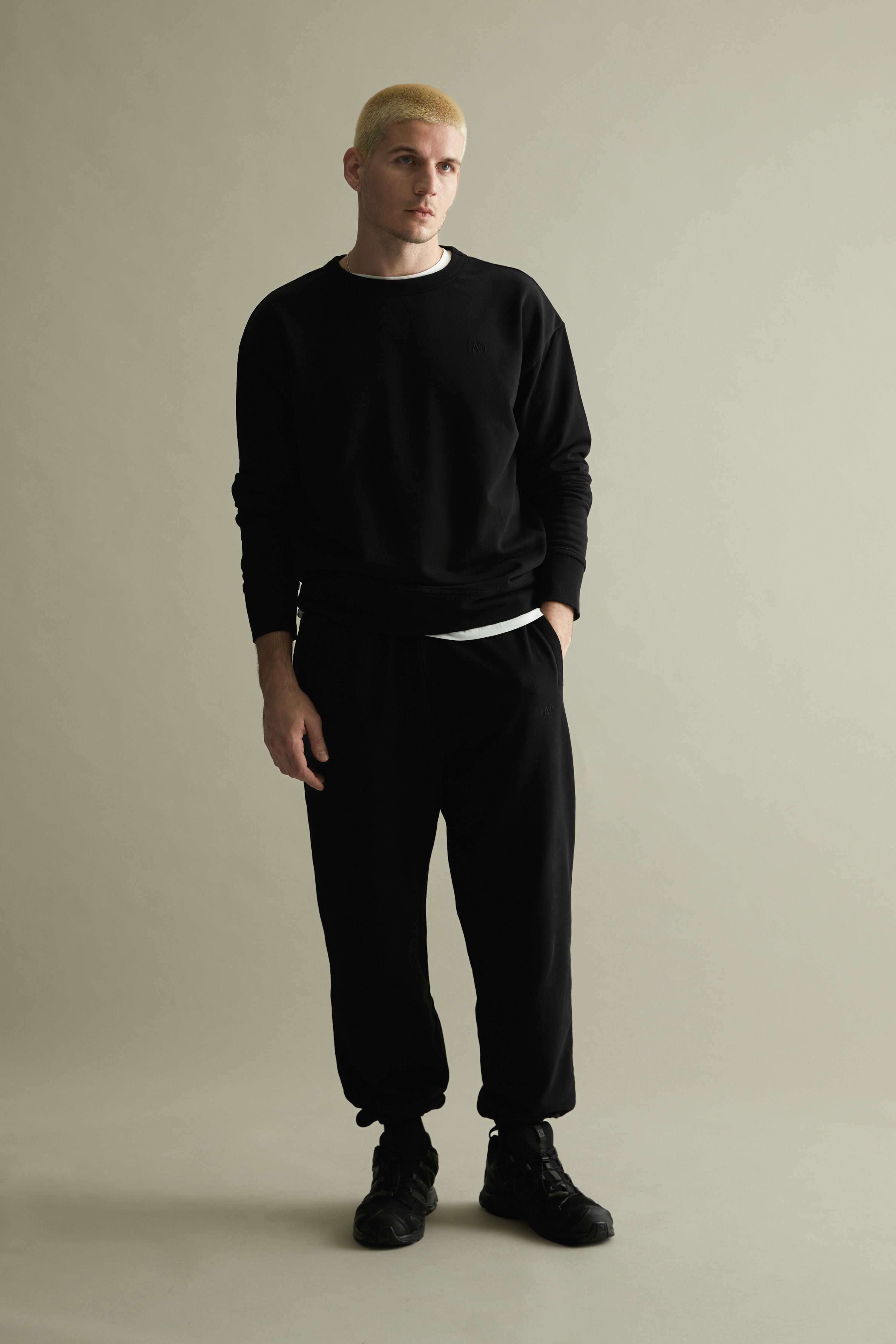 Sweatshirt / Unisex - AS Logo Embroidered