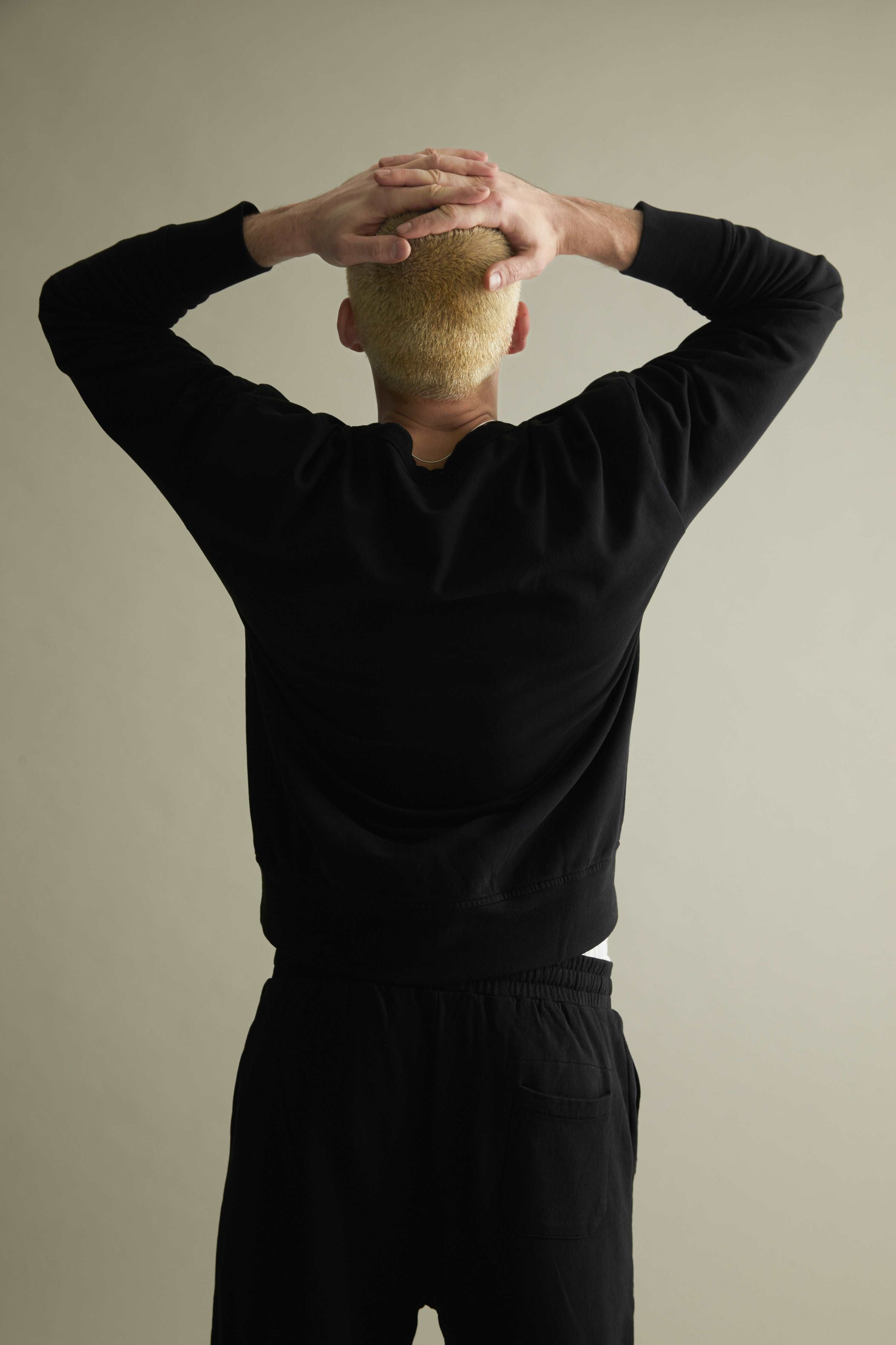 Sweatshirt / Unisex - AS Logo Embroidered