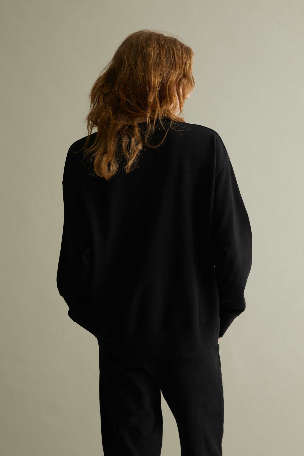 Sweatshirt / Unisex - AS Logo Embroidered