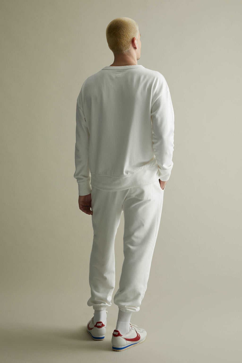 Sweatshirt / Unisex - AS Logo Embroidered