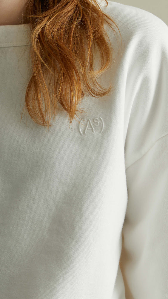 
                  
                    Load image into Gallery viewer, Sweatshirt / Women - Cropped - AS Logo Embroidered
                  
                